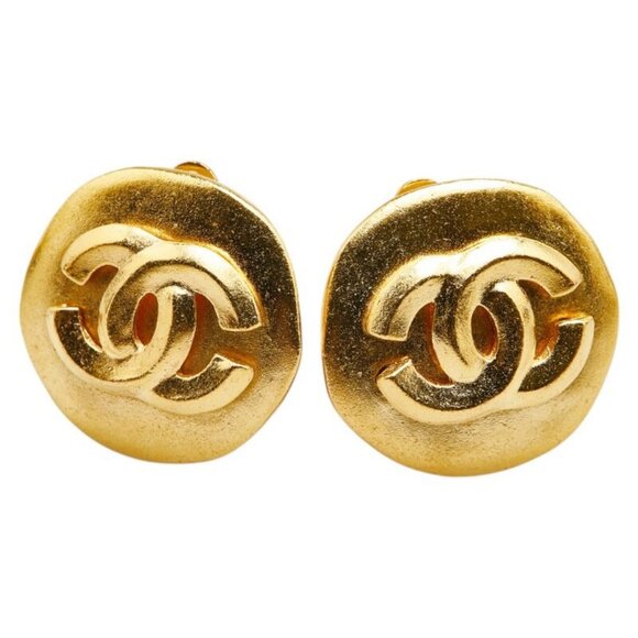 CHANEL CC Logos Round Clip-On Earrings Gold Tone 96P Auth w/Box #13317 - Picture 1 of 6